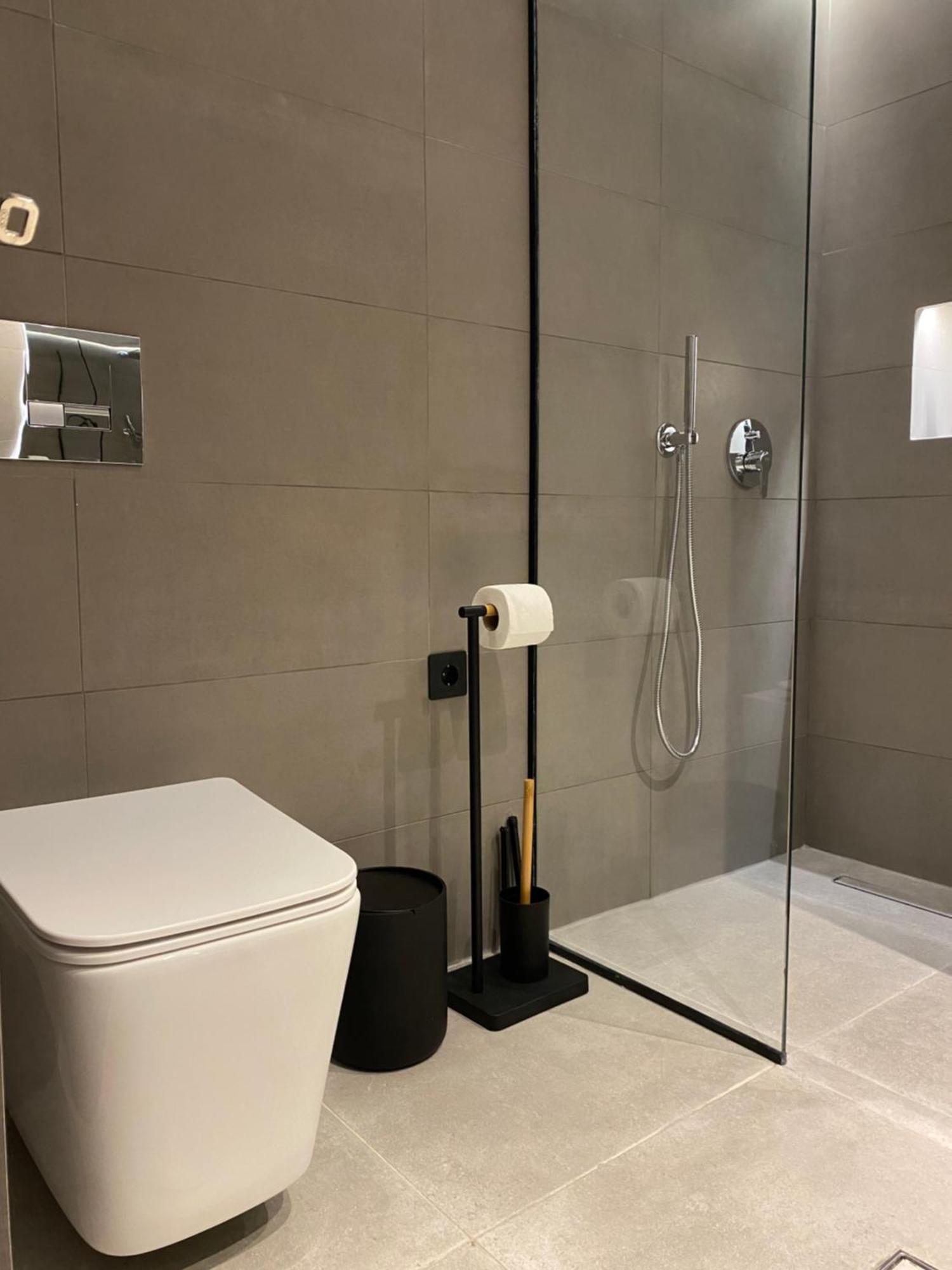 Апартаменты Hyperion Penthouse Патра Экстерьер фото