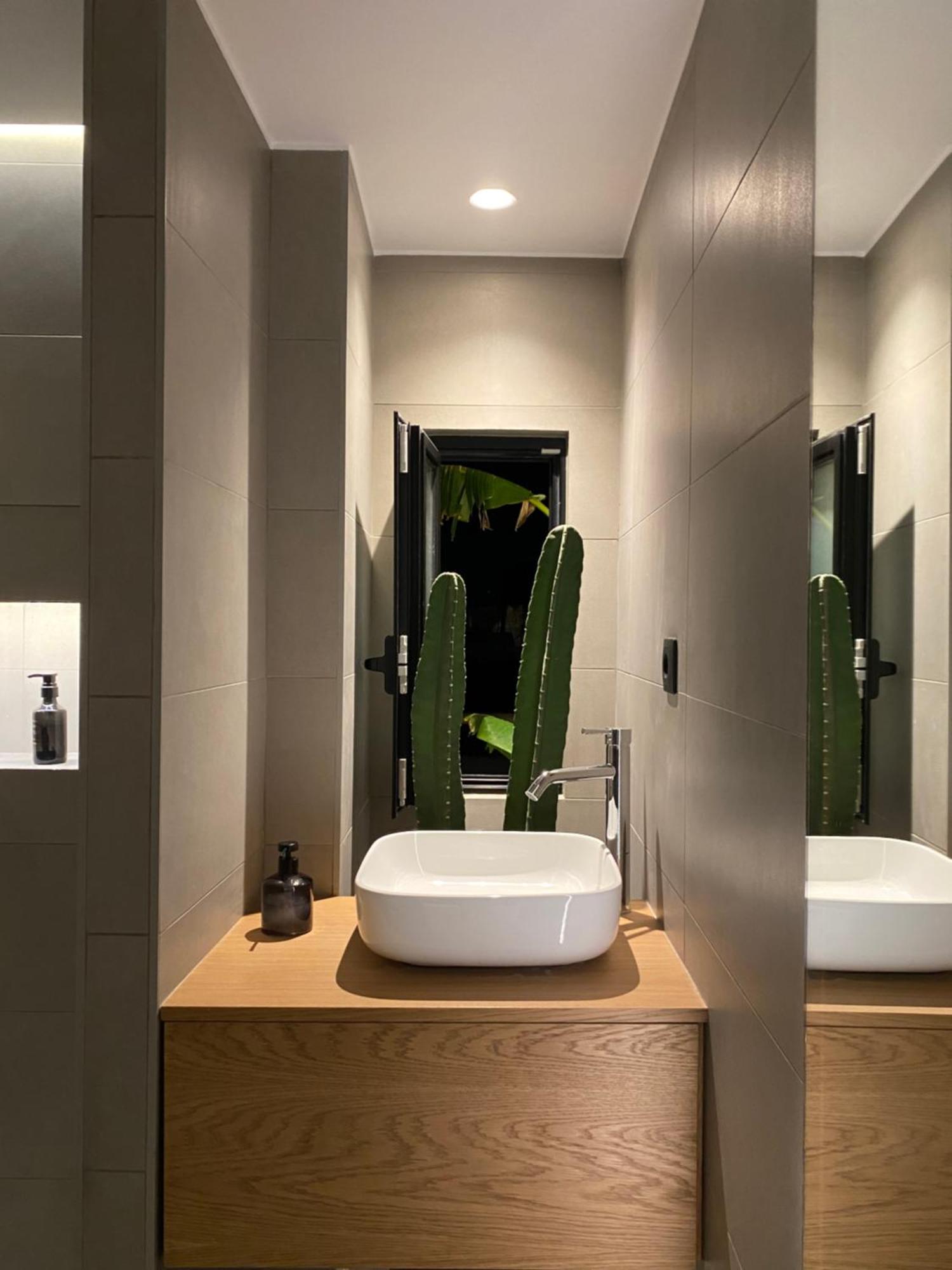 Апартаменты Hyperion Penthouse Патра Экстерьер фото